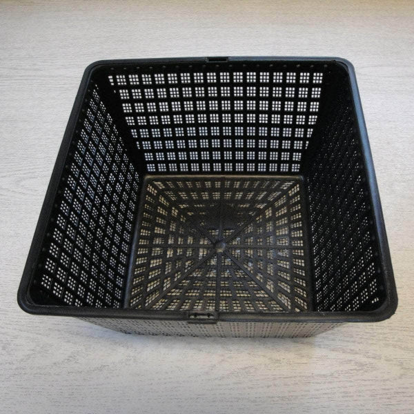 Acqua Garden Pot 24cm Square Pot