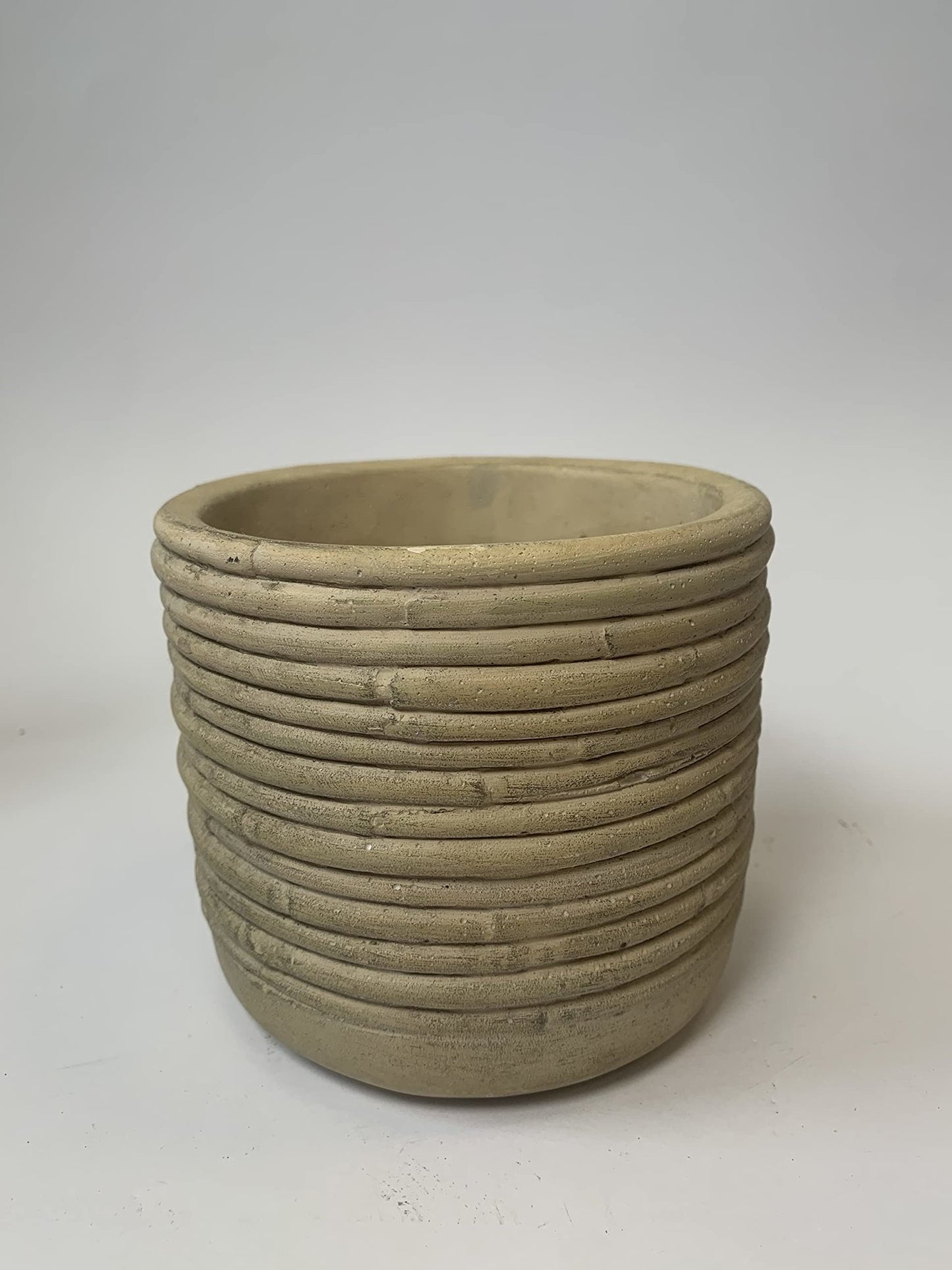 Ceramic Pot - 'Myanmar' - Bamboo Brown - 22cm Diameter x 20cm Height - AcquaGarden