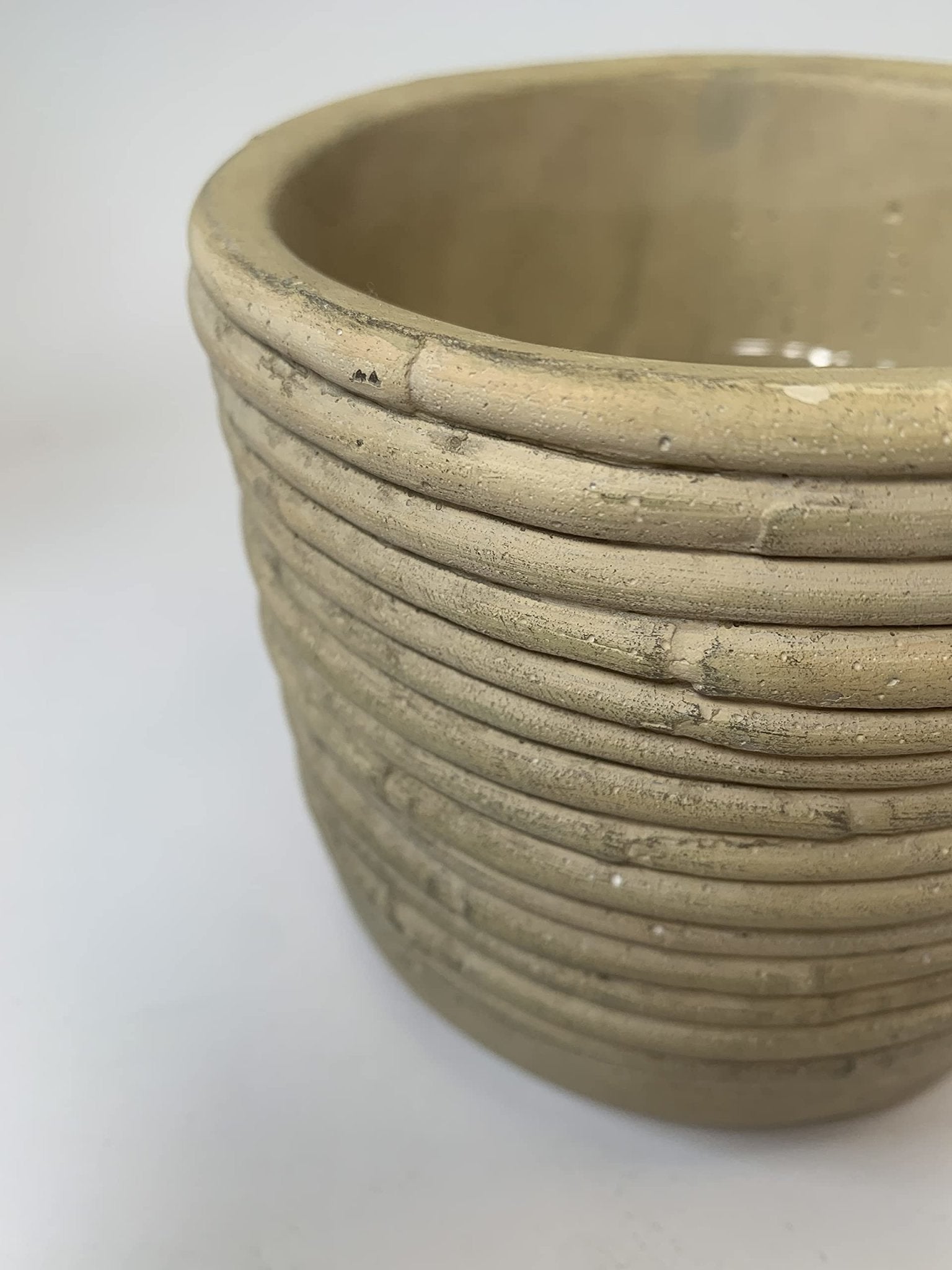 Ceramic Pot - 'Myanmar' - Bamboo Brown - 22cm Diameter x 20cm Height - AcquaGarden